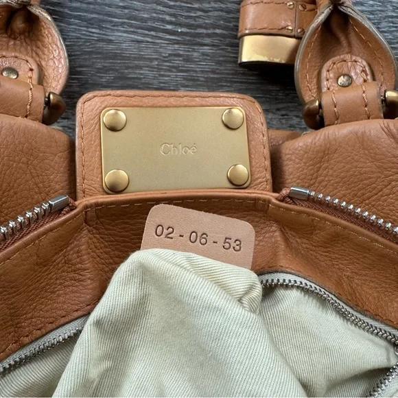 Chloe Paddington Leather Handbag with Lock - Picture 11 of 12